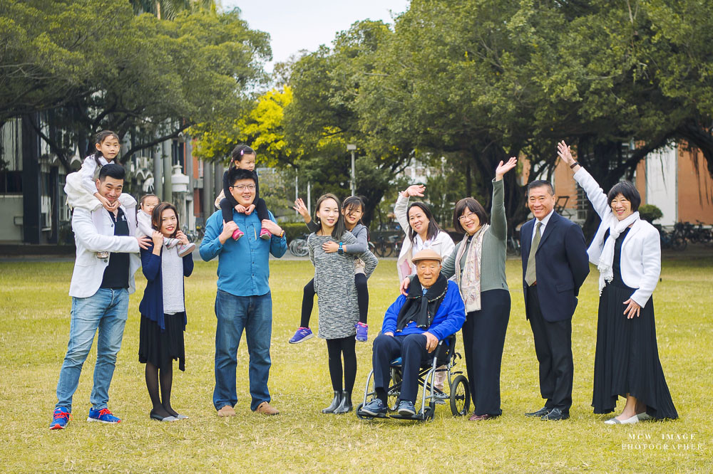 台南成大榕園三代同堂全家福攝影